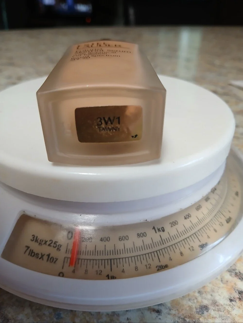 Estee Lauder Futurist SkinTint Serum